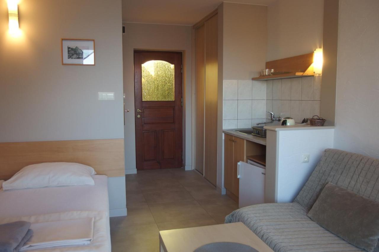 Patio Apartamenty I Pokoje ニエホジェ エクステリア 写真