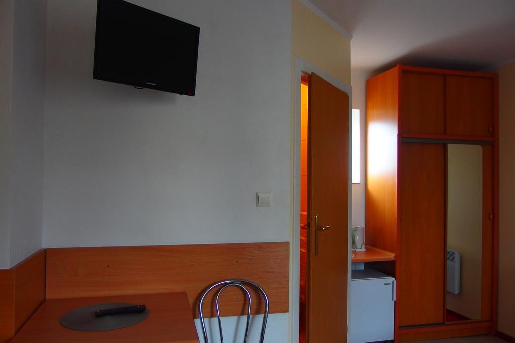 Patio Apartamenty I Pokoje ニエホジェ エクステリア 写真