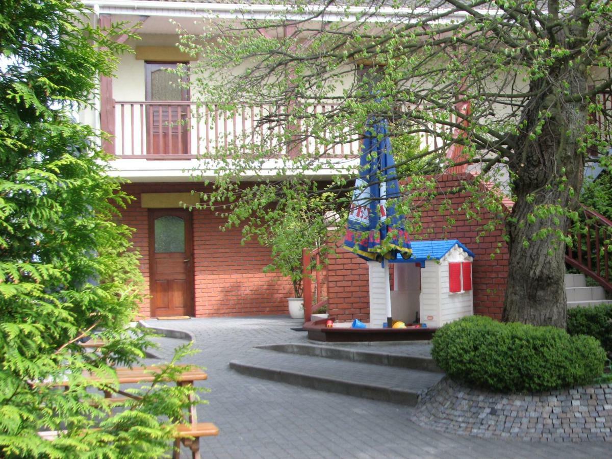 Patio Apartamenty I Pokoje ニエホジェ エクステリア 写真